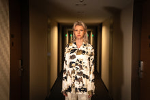 画像をギャラリービューアに読み込む, 〈THE HUNDRED DOGS / JAKUCHU ITO / WHITE〉N21-RLSH04 / Long Sleeve Shirt