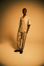 Load image into Gallery viewer, 〈TRIPLE STRIPE / GRAY〉 N25-SCPT03 / Tuck Easy Pants
