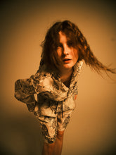 Load image into Gallery viewer, 〈ONE HUDRED TIGERS / WHITE / WHITE TIGER〉 N25-SCLSH02 / Long Sleeve Shirt

