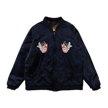 Load image into Gallery viewer, 〈 NAVY VELVET / SAMURAI / COCK FIGHTING 〉 N26-SK02-A / Souvenir Jacket / Embroidery colorful
