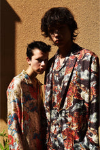 Load image into Gallery viewer, 〈QILIN AND CHRYSANTHEMUM / YELLOW BEIGE〉N24-SLSH02 / Long Sleeve Shirt
