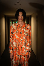 Load image into Gallery viewer, 〈CRANES IN THE BAMBOO FOREST / SHINZABURO NAKANISHI / SCARLET〉N21-SSH04 / Short Sleeve Shirt
